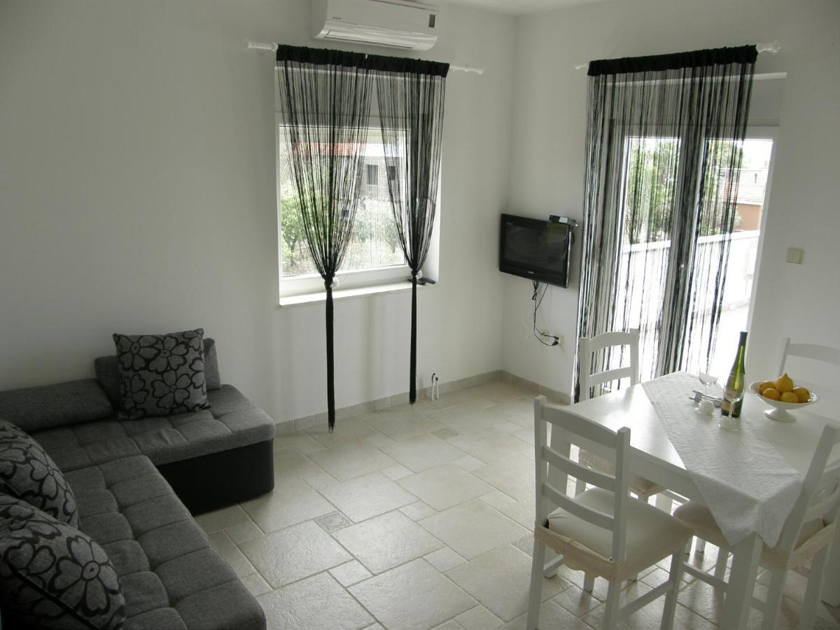 ביוגראד נה מורו Apartments Belegrata מראה חיצוני תמונה