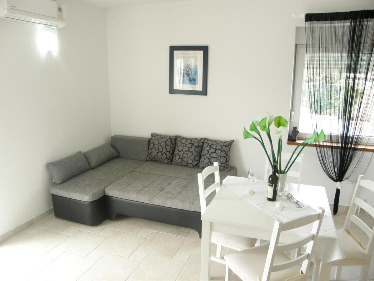 ביוגראד נה מורו Apartments Belegrata מראה חיצוני תמונה